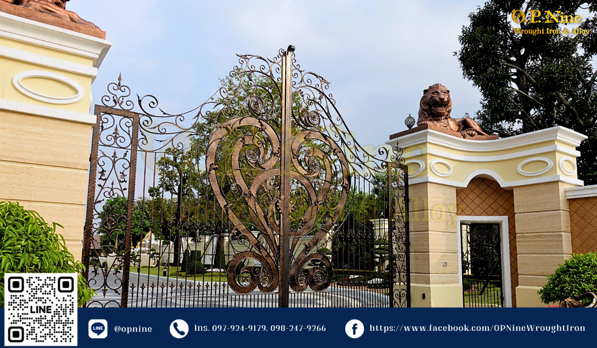 บ้านประชาชื่น - ประตู